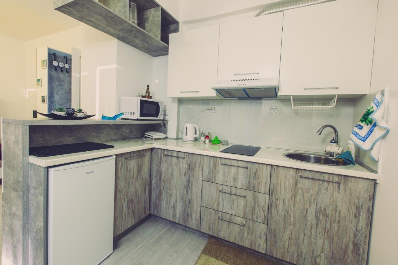 סקופיה Hristovi Apartments מראה חיצוני תמונה