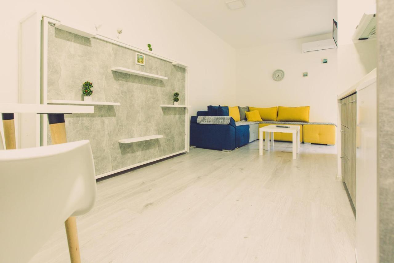 סקופיה Hristovi Apartments מראה חיצוני תמונה