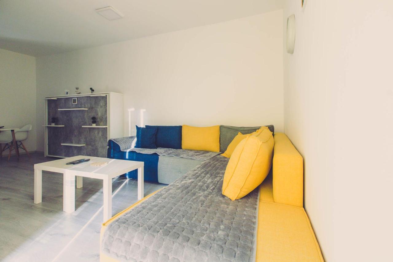 סקופיה Hristovi Apartments מראה חיצוני תמונה